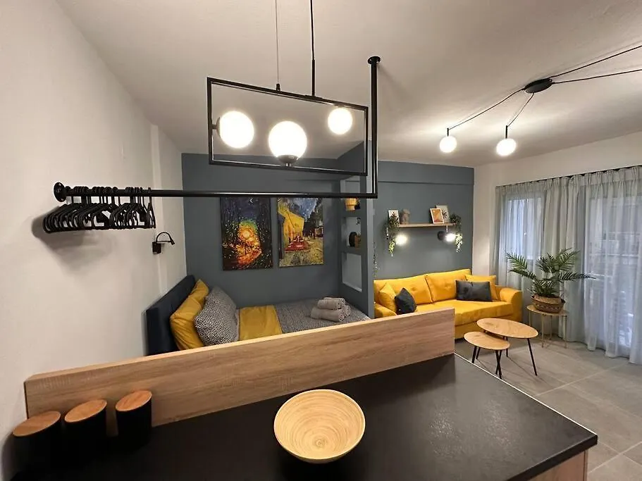 The Yellowblue Apartment, Downtown Soluň