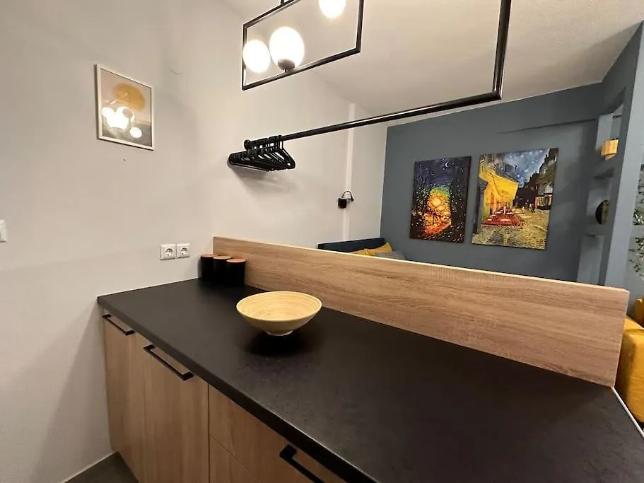 The Yellowblue Apartment, Downtown Soluň Apartmán